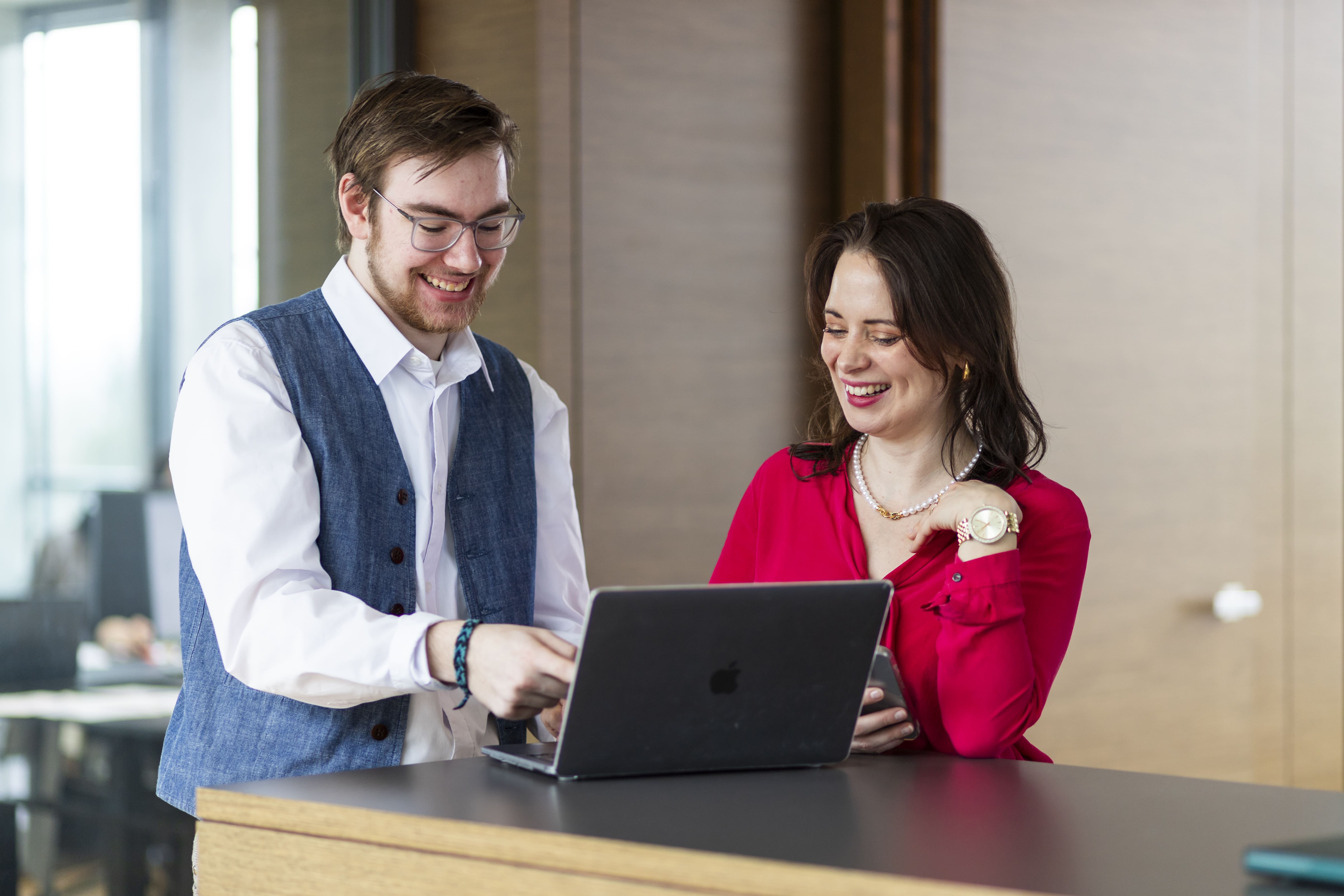 This is an example description for this item.